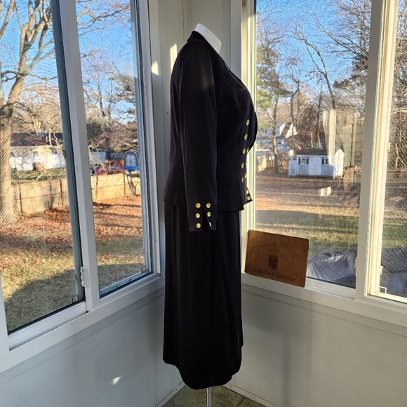 Monroe & Main Black Double Breasted Gold Button Maxi Pencil Skirt Suit - Picture 4 of 16